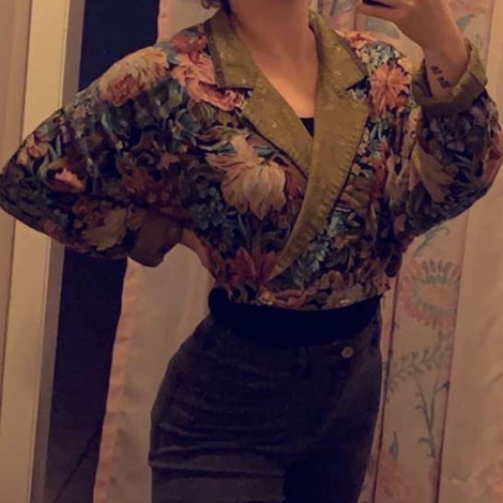 Vintage floral crop jacket (need to upload more pics)